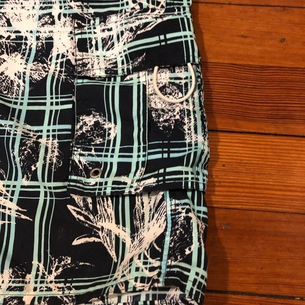 Island Joe Swim trunks men’s size XL